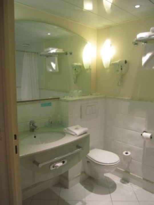 Bad mit Macken Hotel Mercure Paris Porte de Versailles Vaugirard