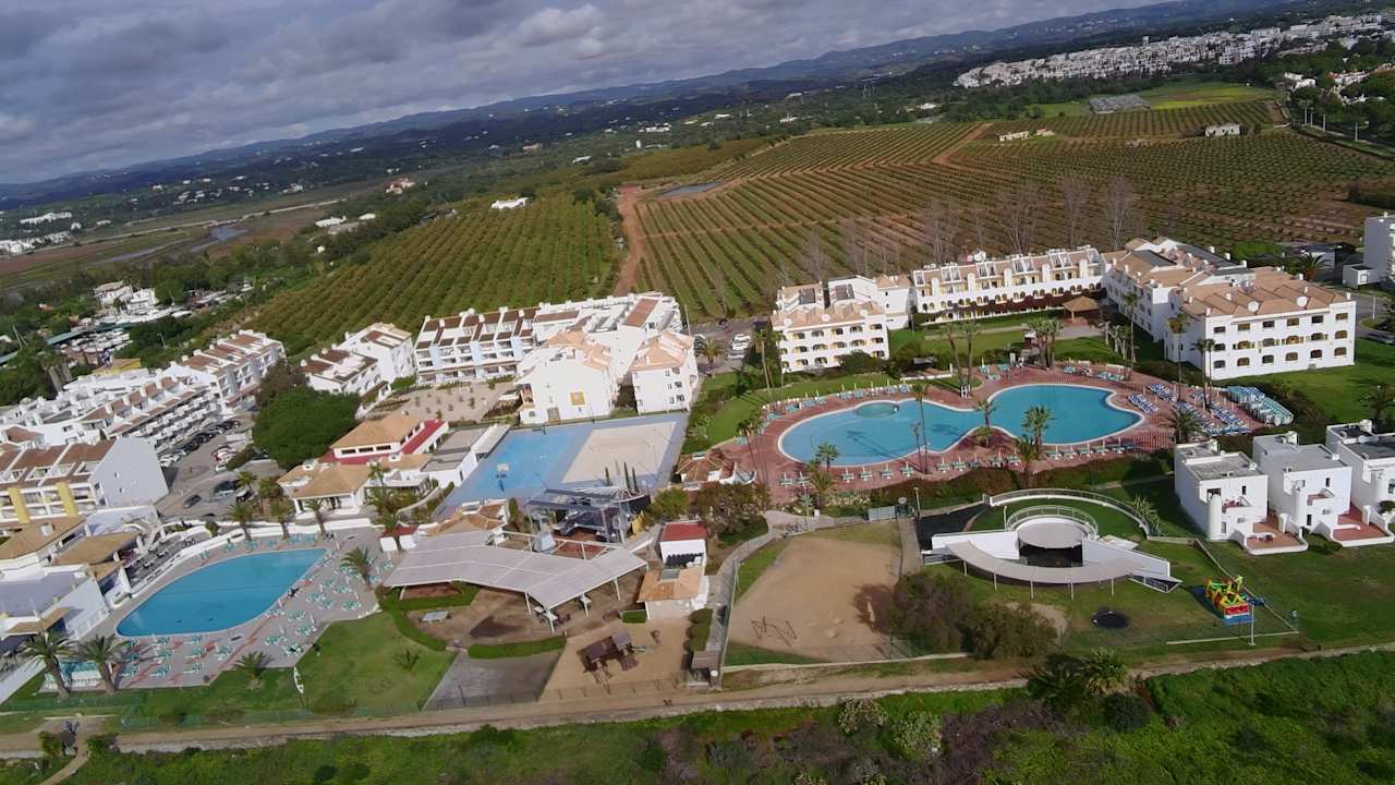 Außenansicht Golden Club Cabanas