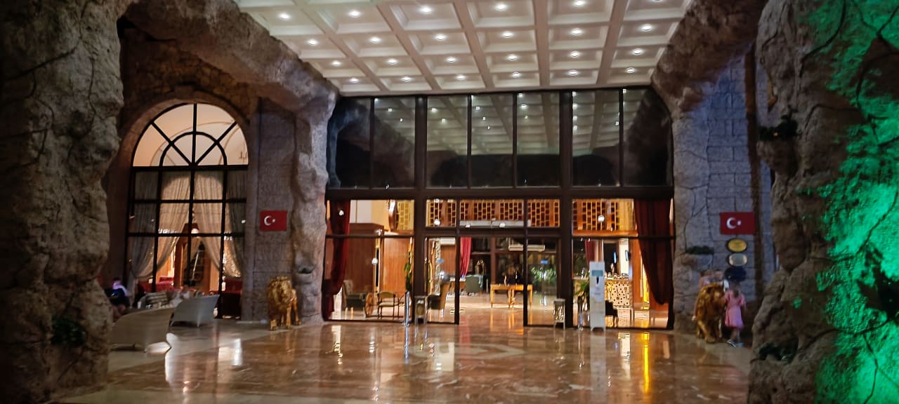 Lobby Oz Hotels Incekum Beach