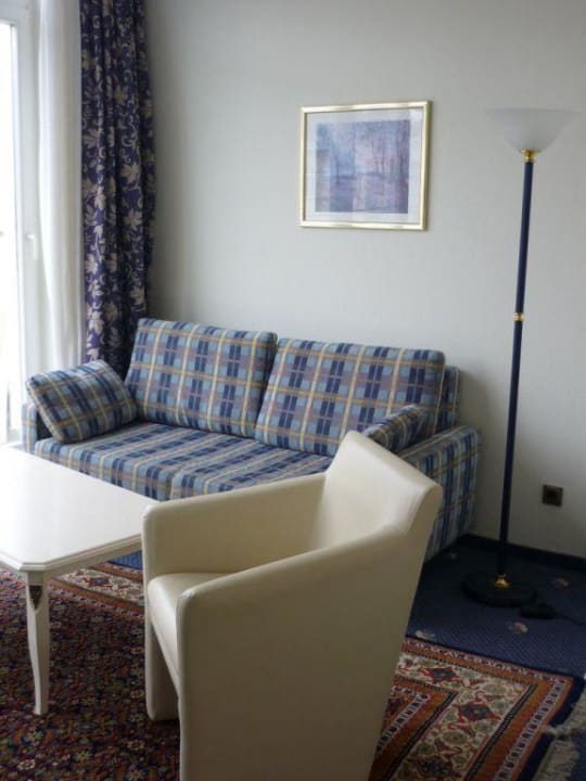 Wohnbereich des Appartments SEETELHOTEL Ostseeresidenz Bansin