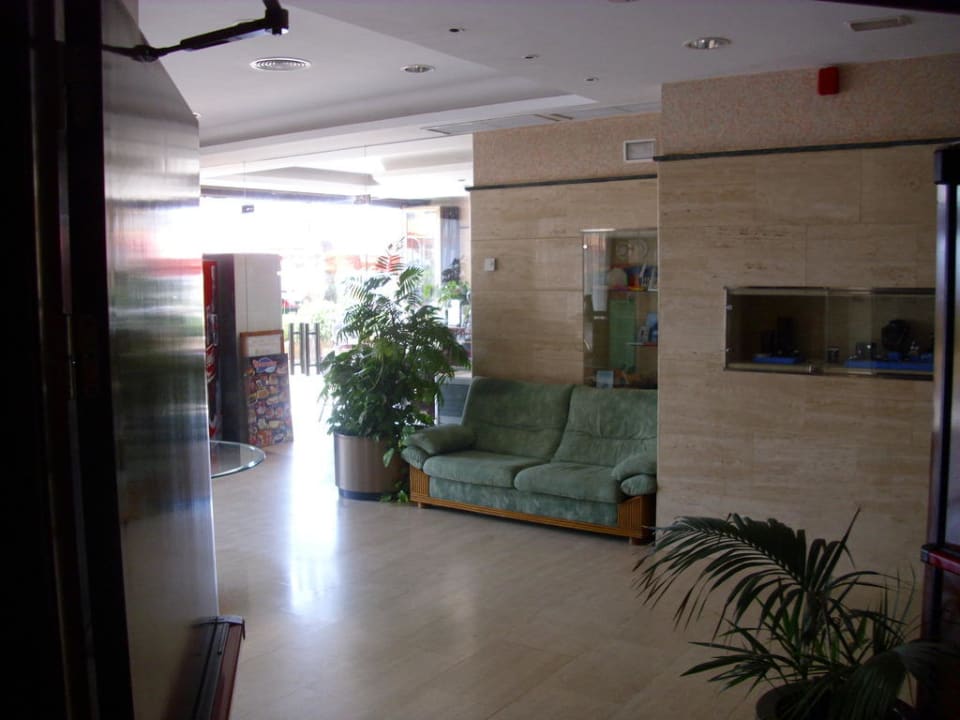 Eingangshalle Hotel Miramar