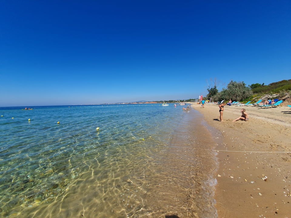 Strand Hotel Portes Beach