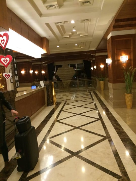 Vor der Lobby Crystal De Luxe Comfort Collection