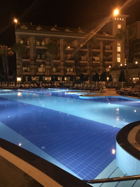 Pool Can Garden Resort