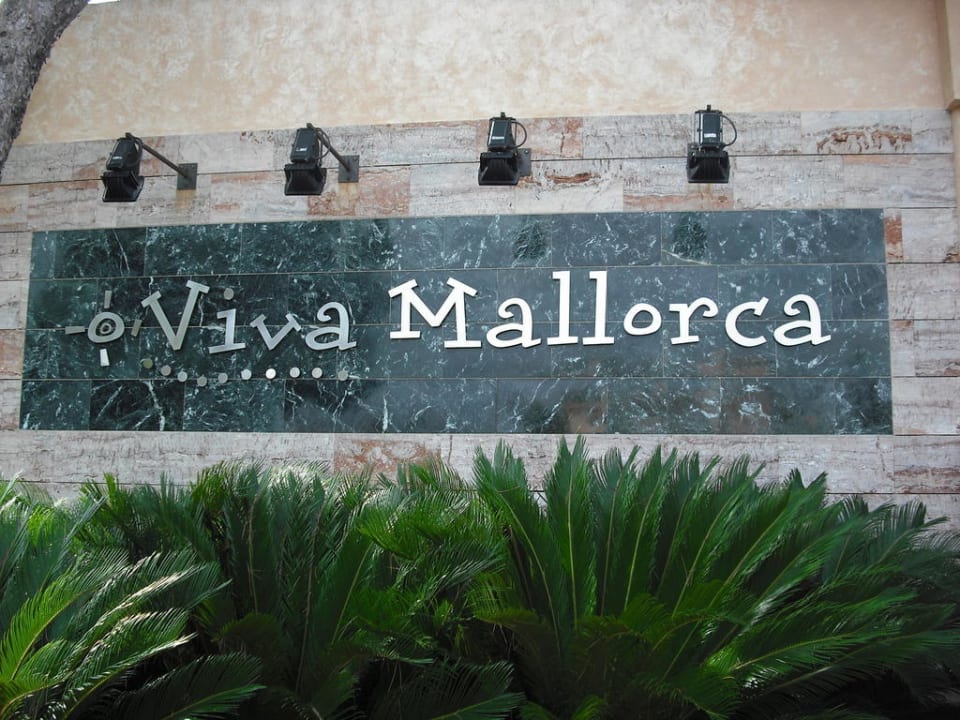 Am Eingang Zafiro Mallorca