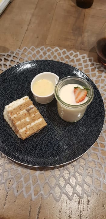 Gastro Kyrat Amarac Suites