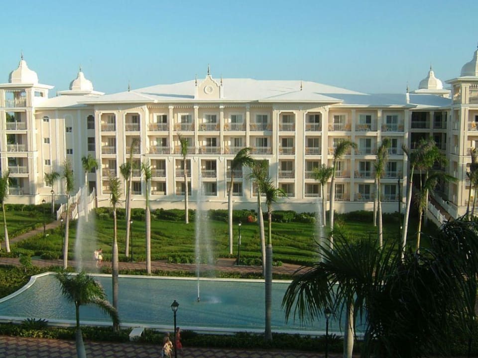 Abendliche Stimmung Parallelflügel Hotel Riu Palace Punta Cana