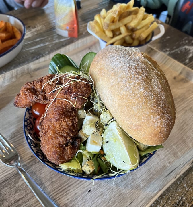 Gastro Alles Paletti Karls Upcycling Hotel