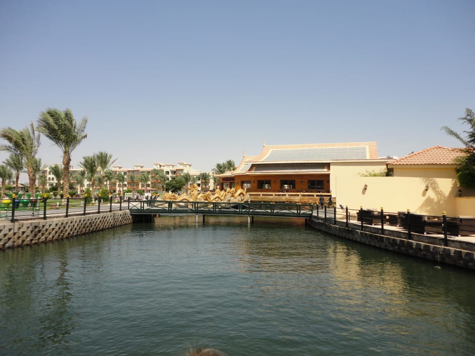 Der Chinese Pickalbatros Dana Beach Resort - Hurghada