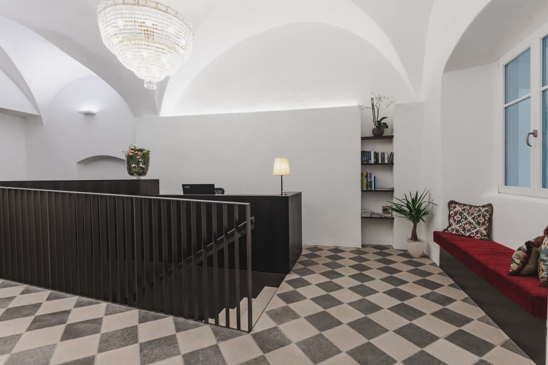 Lobby Kuntino Suites