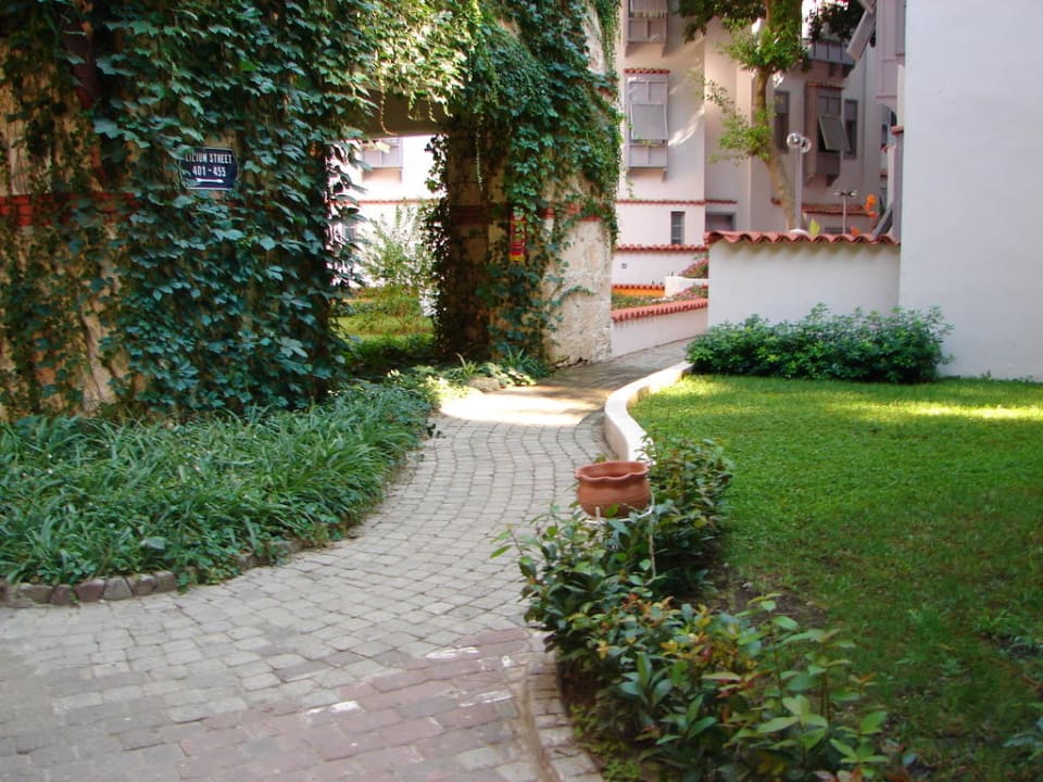 Weg zu unserem Zimmer Ulusoy Kemer Holiday Club