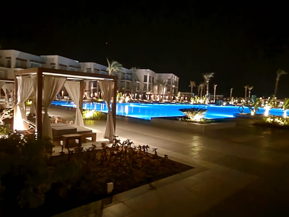 Pool Steigenberger Resort Ras Soma