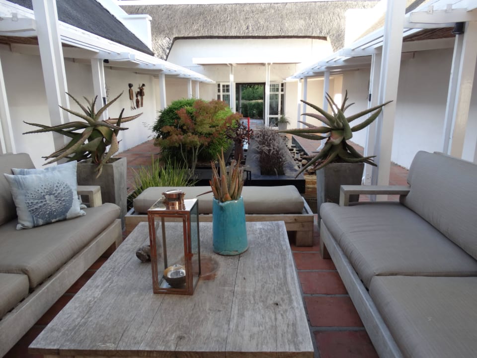 Innenhof Holden Manz Country House