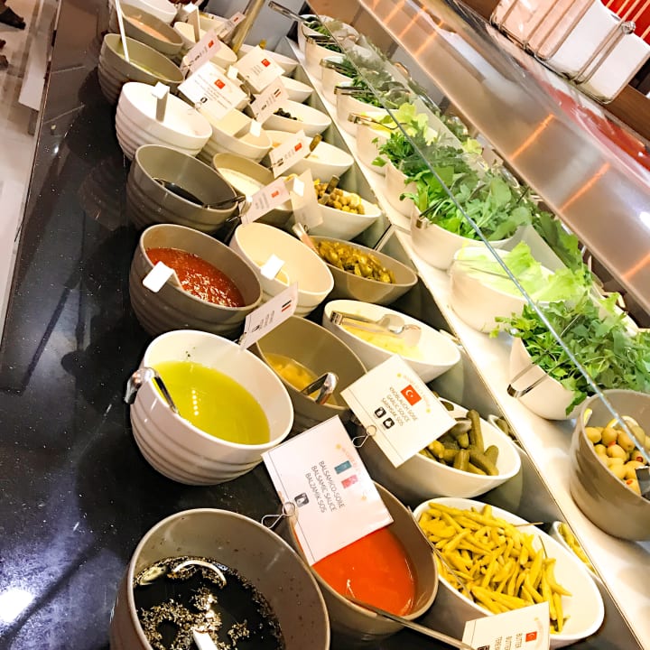 Gastro Side Aquamarin Resort & Spa