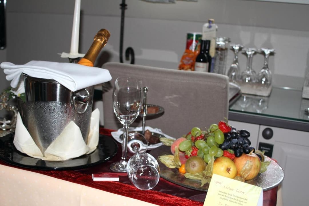 Prosecco & Obstteller Romantischer Winkel RoLigio® & Wellness Resort