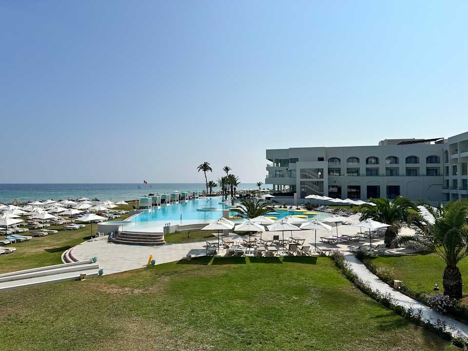 Pool Iberostar Selection Kuriat Palace