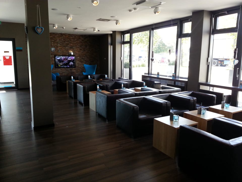 Bar Lobby Motel One München-Garching