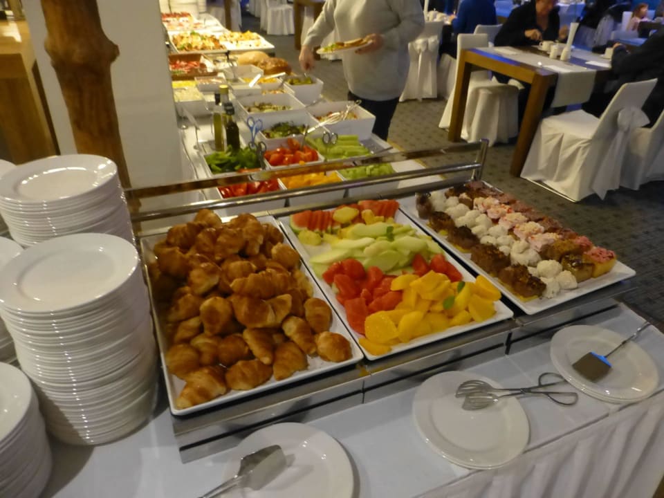 Frühstücksbüffet Marine Hotel by Zdrojowa