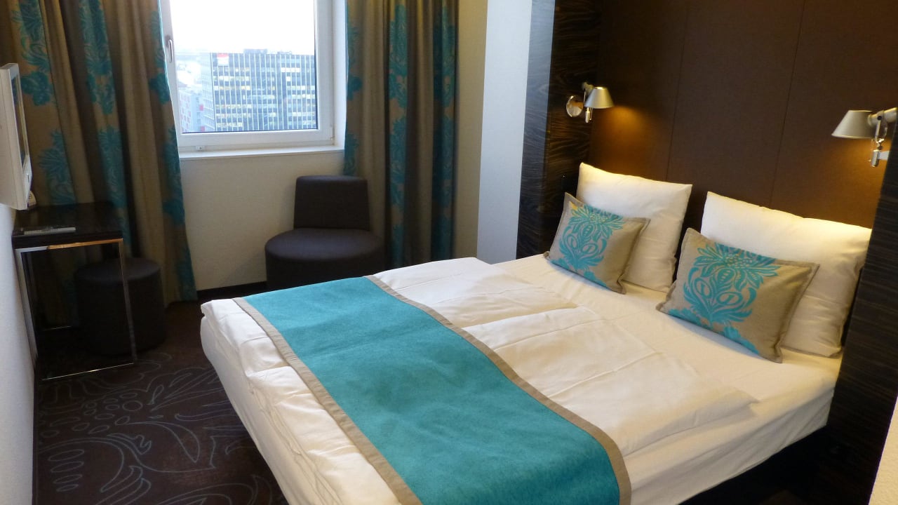 Doppelzimmer Motel One Hamburg-Alster