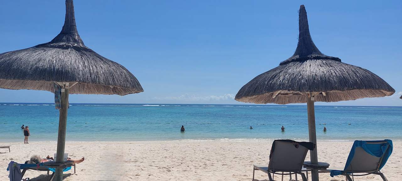 Strand Crystals Beach Resort Belle Mare, a member of Radisson Individuals