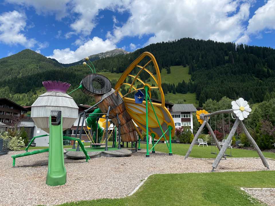 Gartenanlage Alpenrose - Familux Resort