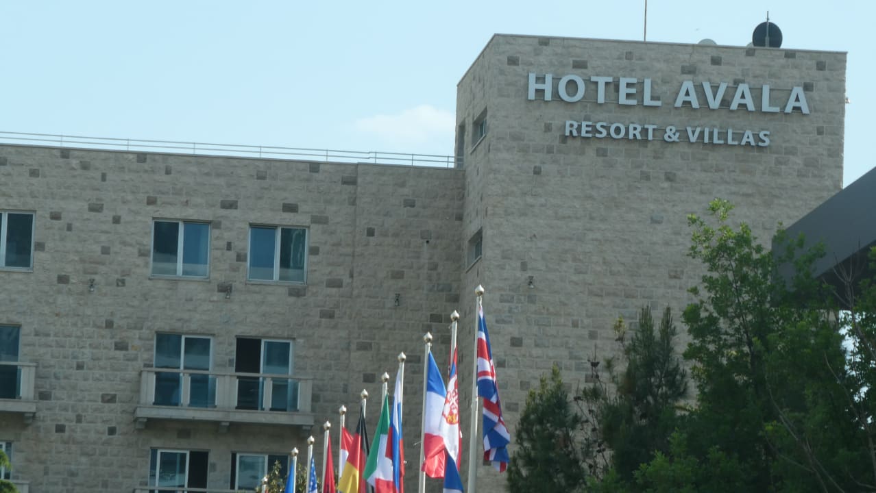 Außenansicht Avala Resort & Villas