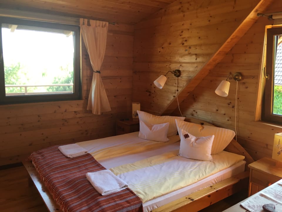 Süßes Schlafzimmer? Aber unbequemes Bett Guesthouse Dom Pod Różą Wiatrów