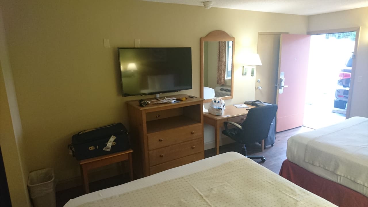Zimmer Rodeway Inn Hot Springs