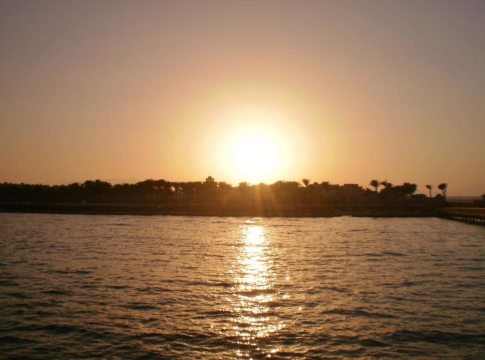 Sonnenuntergang vom Steg aus Makadi Spa - Adults only
