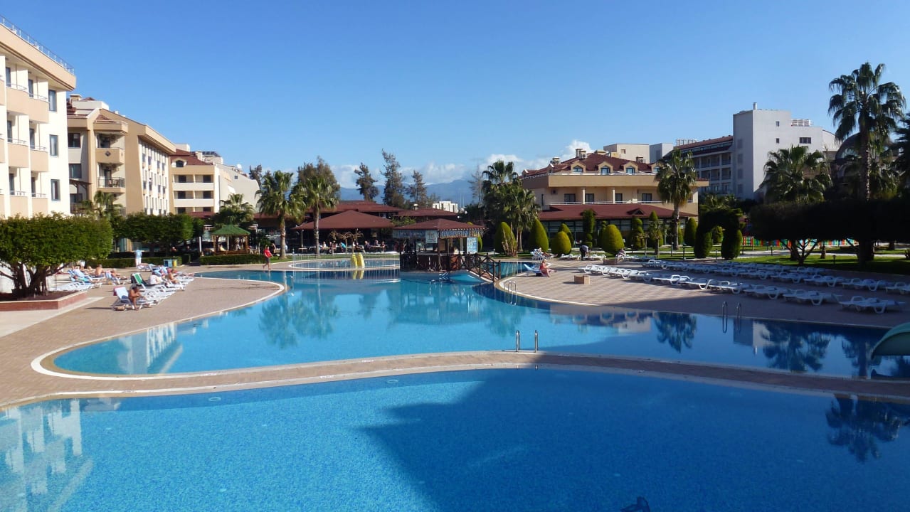 Herrliche Poolanlge Grand Seker Hotel