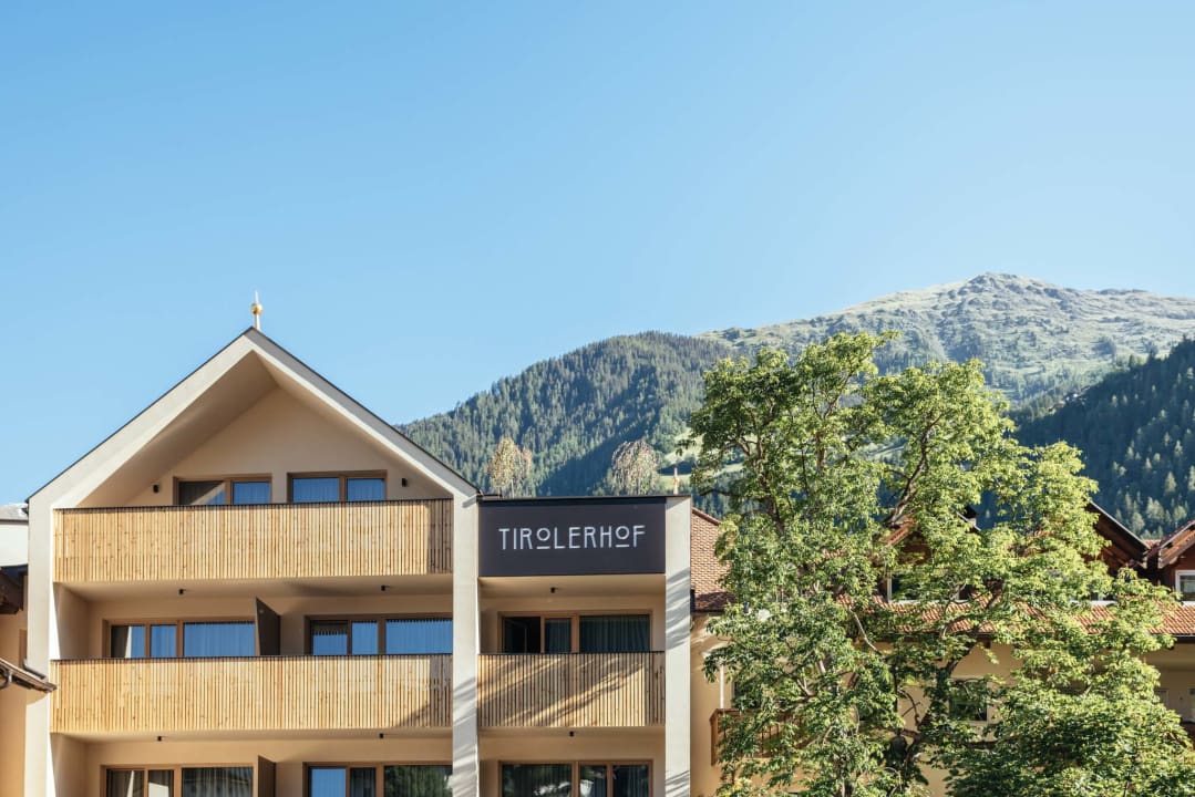 Außenansicht Hotel Tirolerhof