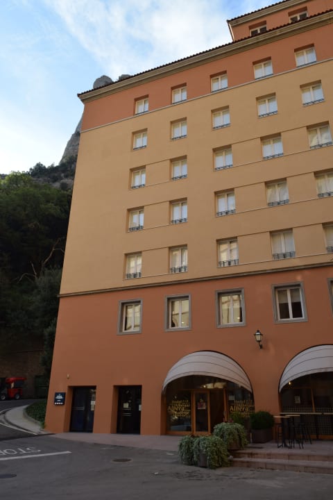 Außenansicht Alberg Abat Oliba