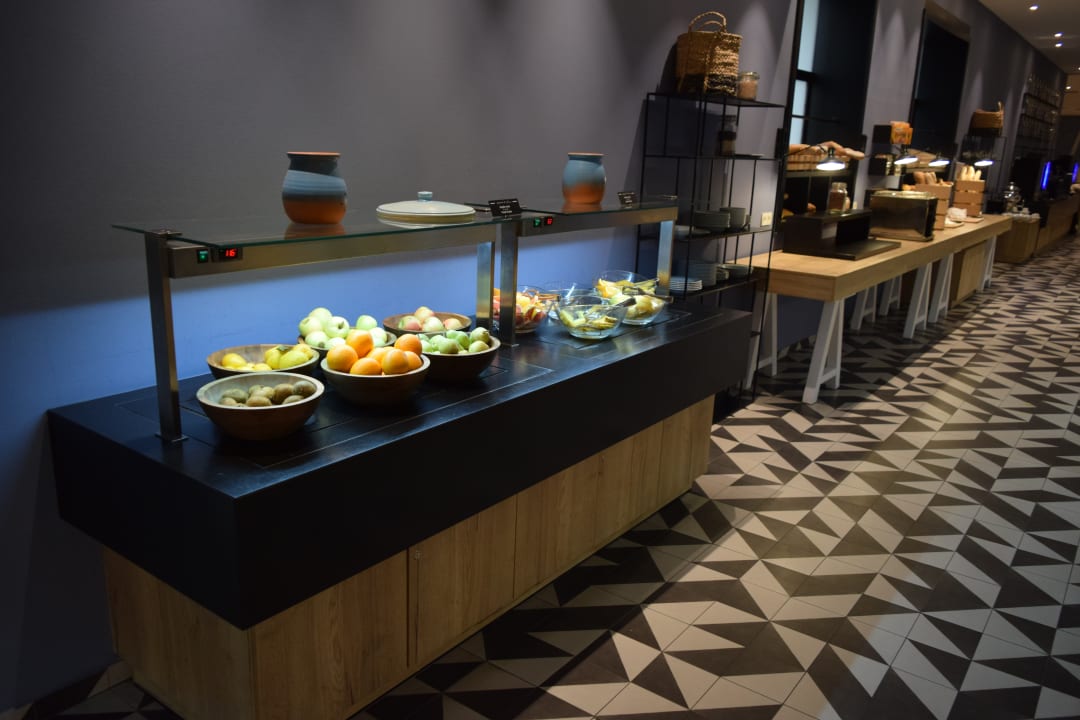 Gastro Falkensteiner Club Funimation Borik