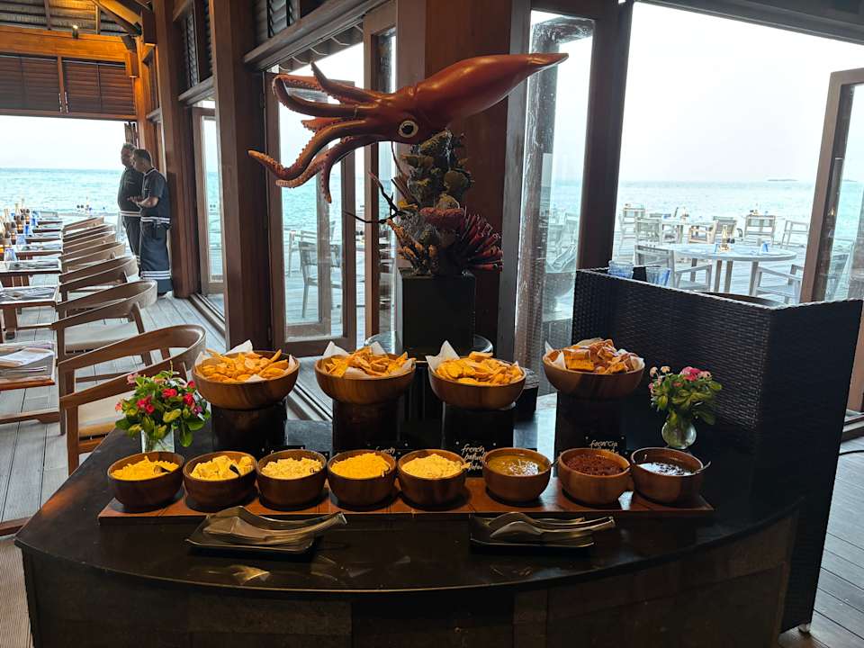 Gastro Kuredu Island Resort & Spa