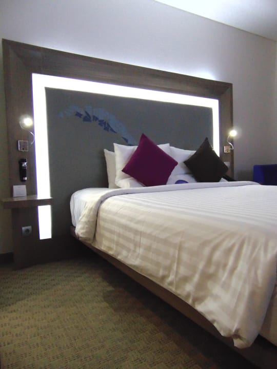 Zimmer Novotel Tangerang