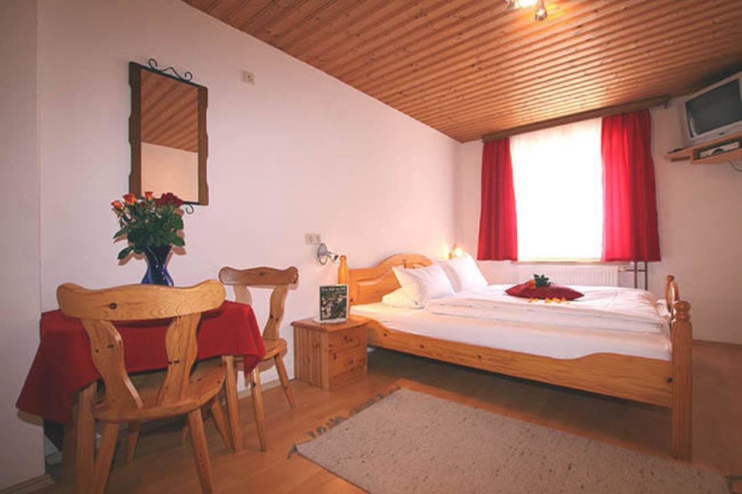 Doppelbett Apartmenthaus Öttl