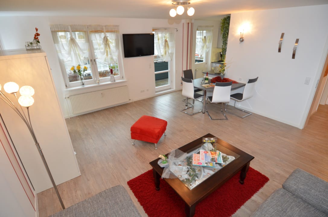 Wohn- Eßbereich Ostseeappartements Rügen Villa Concordia
