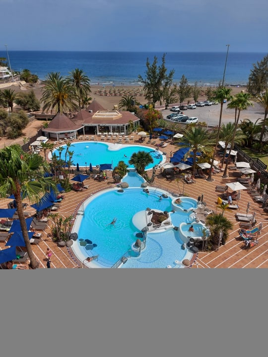 Pool Corallium Beach by Lopesan Hotels - Adults only