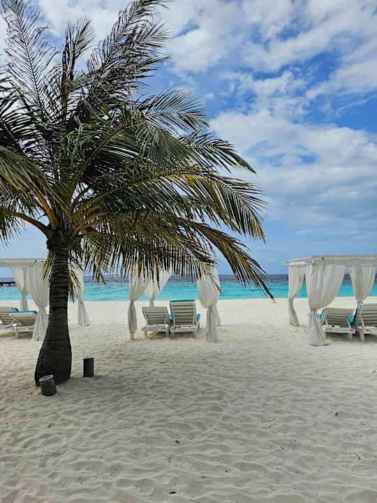 Strand Adaaran Select Meedhupparu Island Resort - Premium All Inclusive