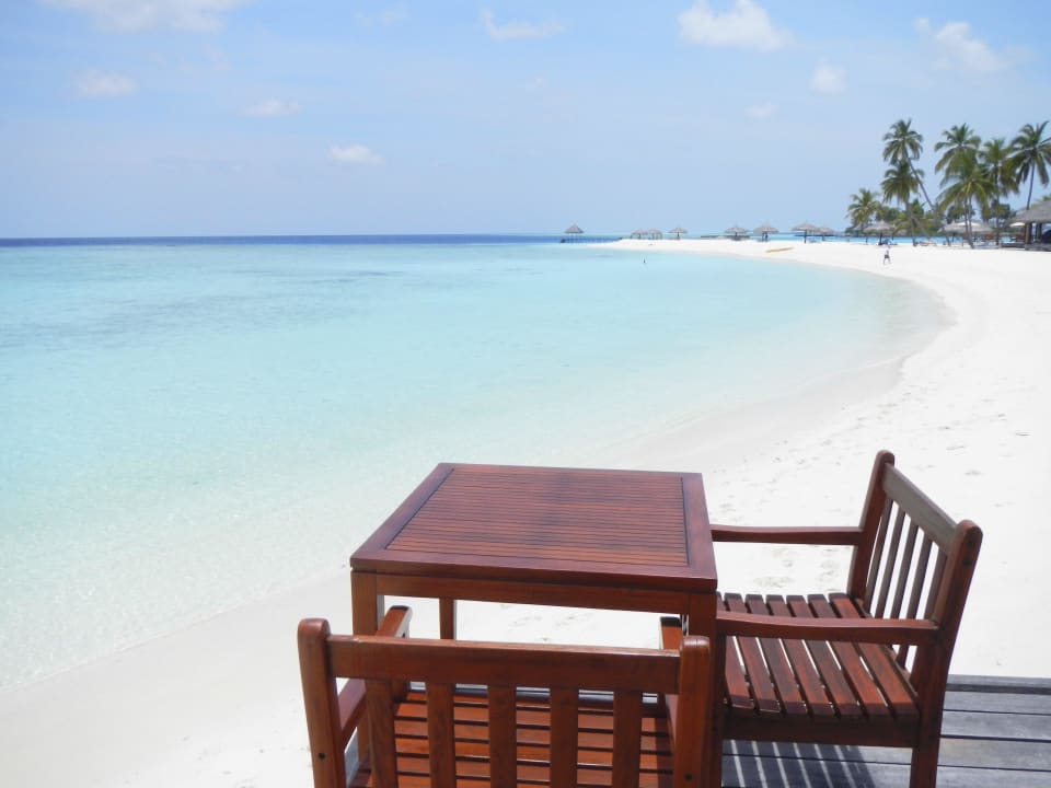 Essen mit Traumblick Veligandu Maldives Resort Island