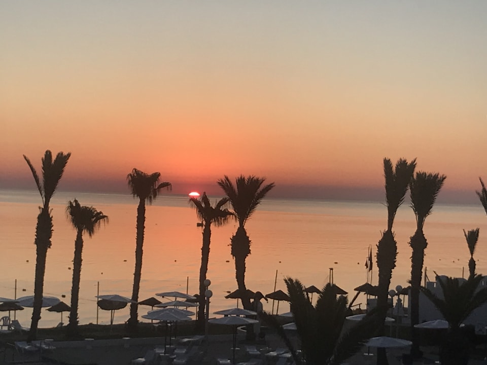 Ausblick Hotel El Mouradi Skanes Beach