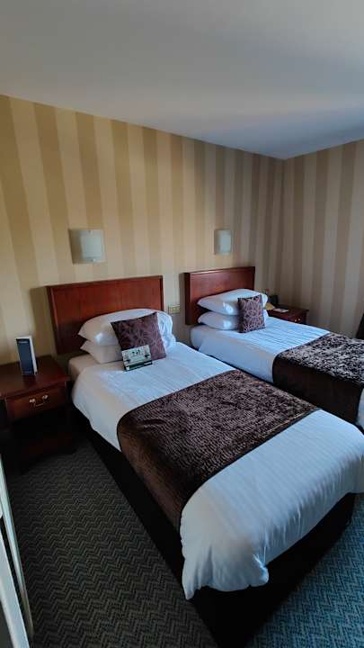 Zimmer Cairndale Hotel And Leisure Club