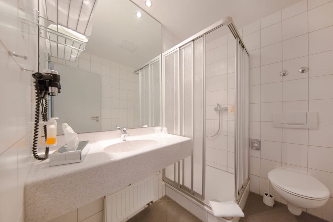 Zimmer Montana Hotel Kassel-Süd