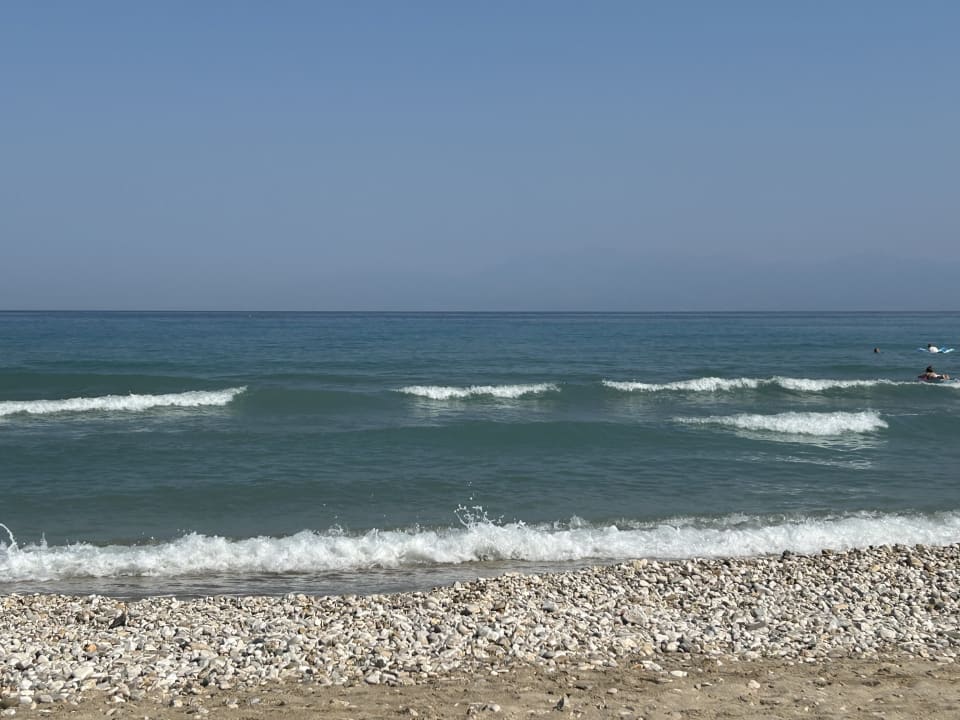 Strand Acharavi Beach Hotel