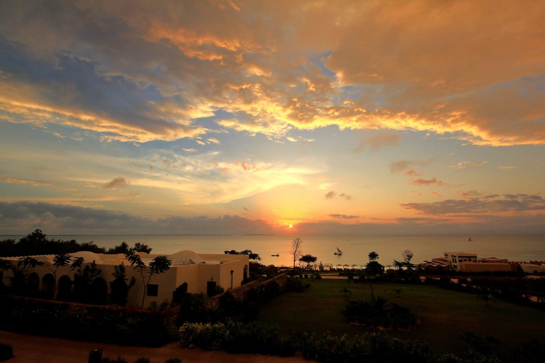 Am Abend Hotel Riu Palace Zanzibar