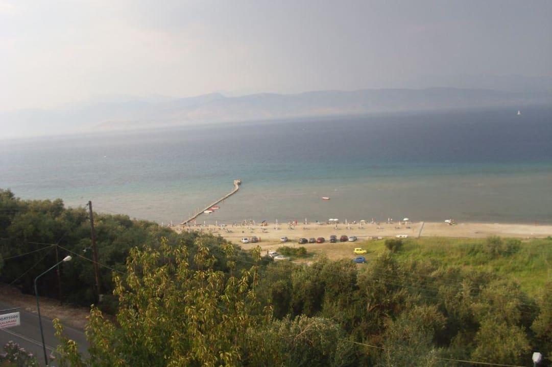 Blick vom Zimmer zum Strand Hotel Kalamaki