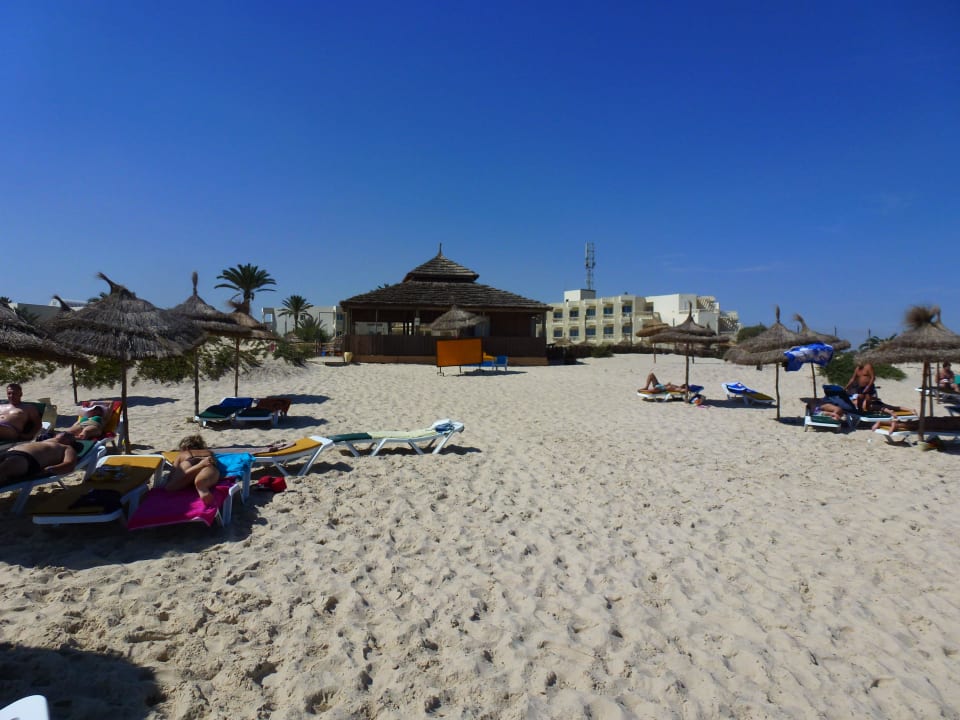 Am Hotel-Strand Hotel Neptunia Skanes