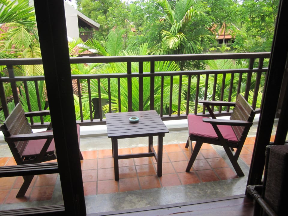 Blick auf Balkon (Chalet-Zimmer 625) Khaolak Laguna Resort