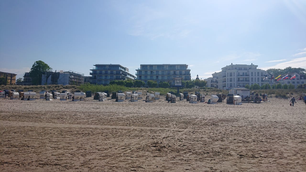 Außenansicht SEETELHOTEL Kaiserstrand Beachhotel