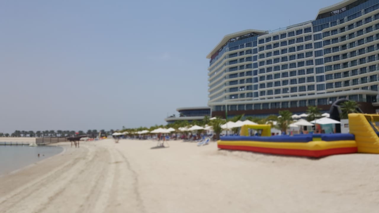 Strand Hampton by Hilton Marjan Island